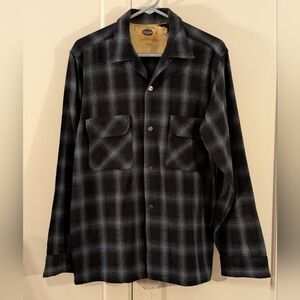 Vintage Men's Pilgrim Board Shirt, M, 15.5 Collar, Elbow Patches, 1960's, Wool